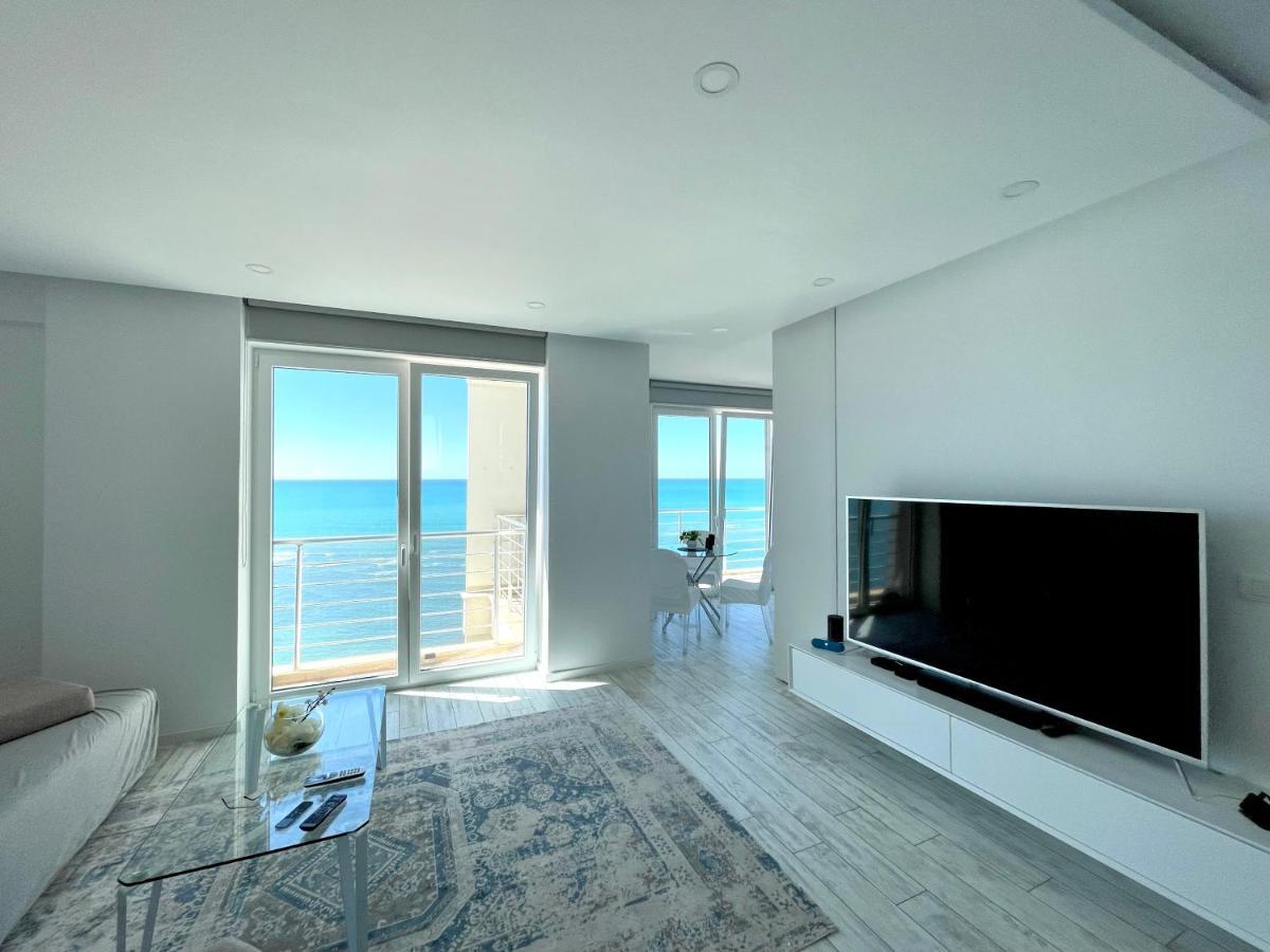 Durres Currila Modern Luxury Stunning Beach Views エクステリア 写真